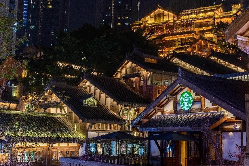 廣告店招設(shè)計：城市街區(qū)更新的點睛之筆